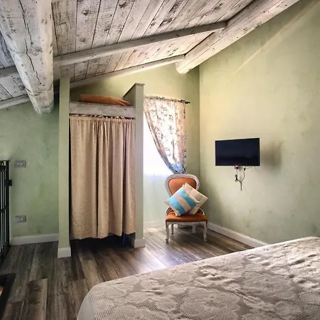 Casa Sale Con Ac E Wifi In Borgo Ligure